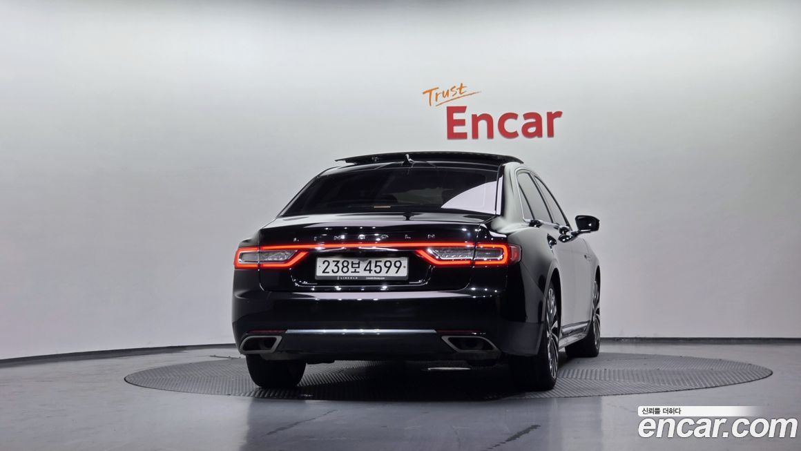 Lincoln Continental 2020