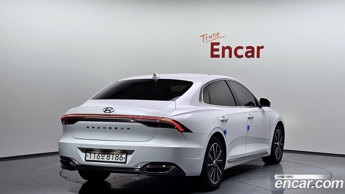 Hyundai Grandeur 2020