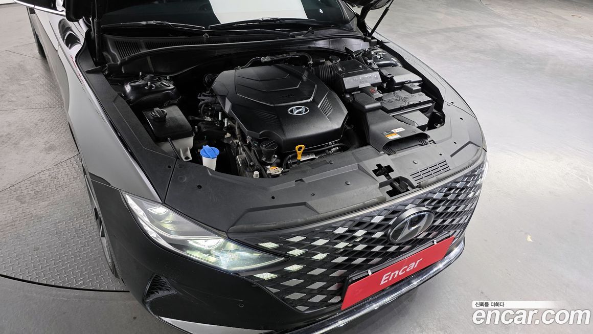 Hyundai Grandeur 2020