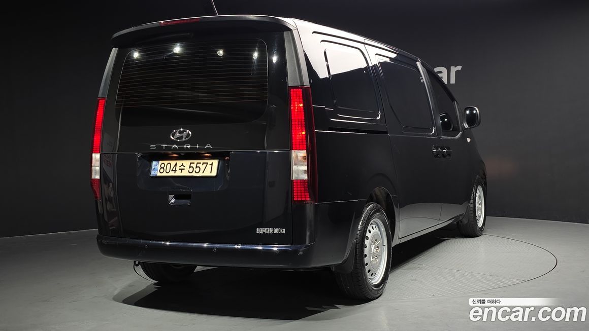 Hyundai Staria 2023