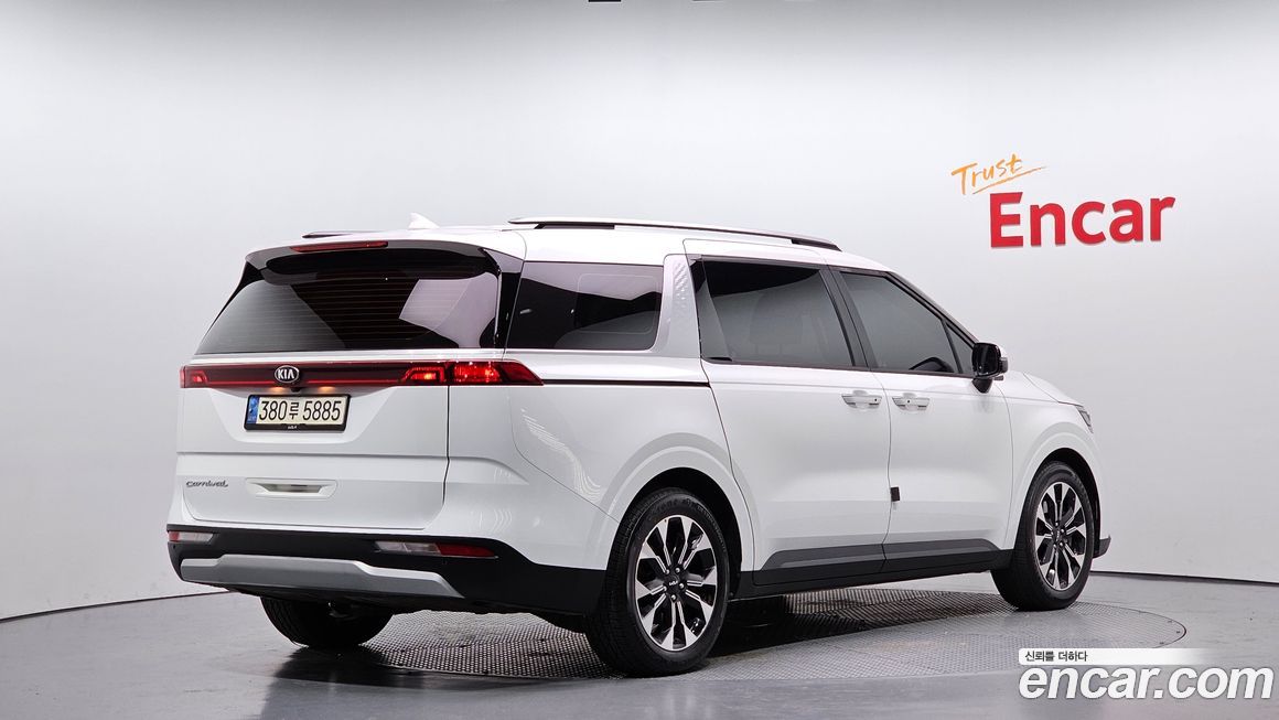 Kia Canival 2021