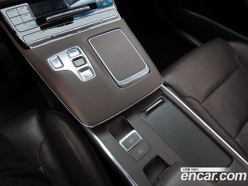 Hyundai Grandeur 2020