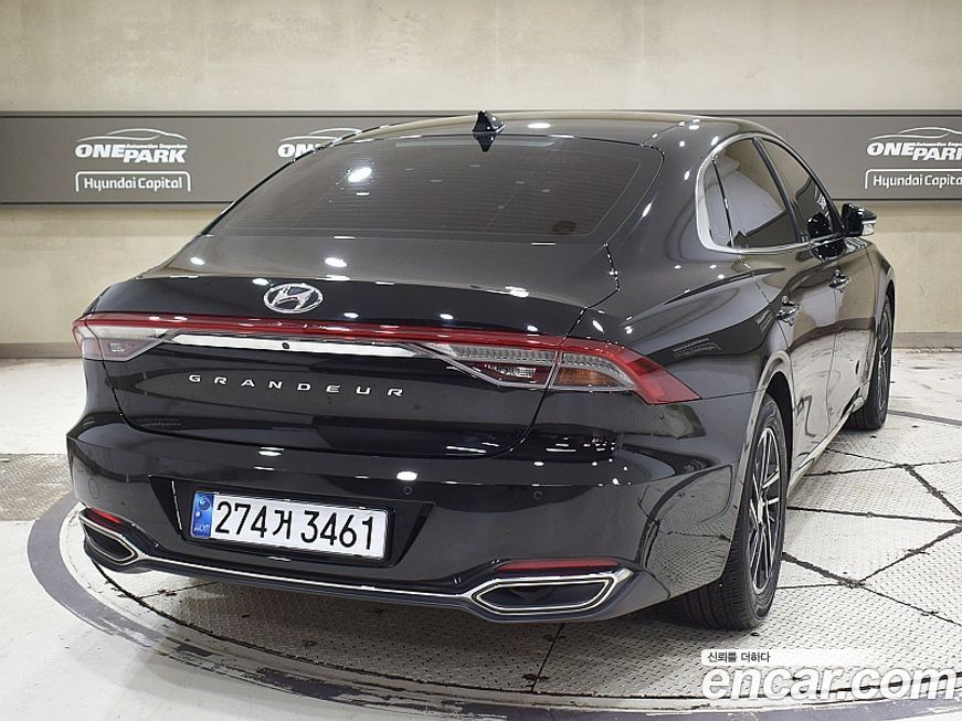 Hyundai Grandeur 2020