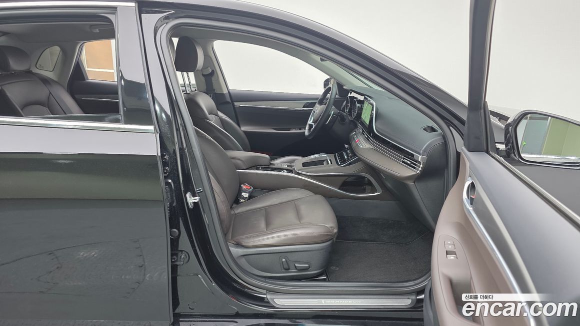 Hyundai Grandeur 2022