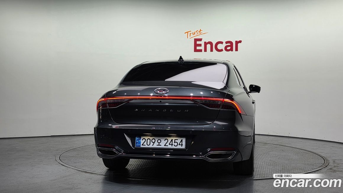 Hyundai Grandeur 2022