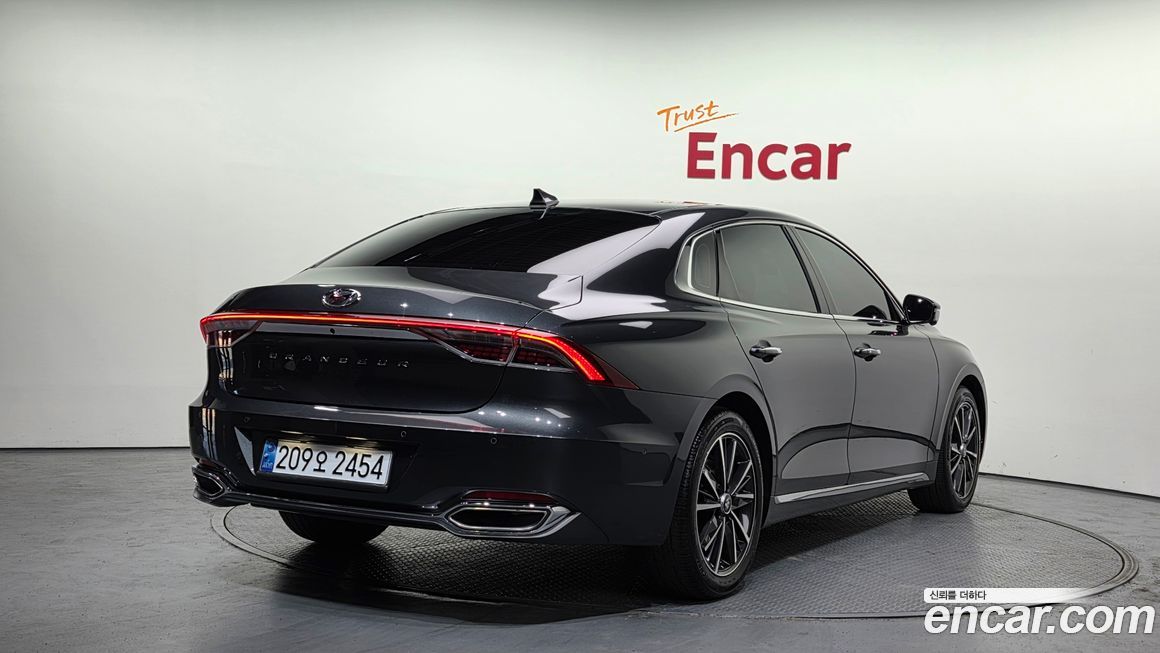 Hyundai Grandeur 2022