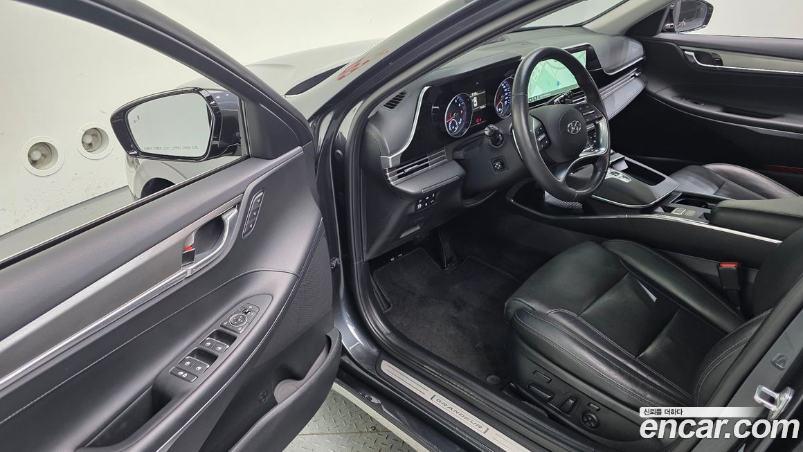 Hyundai Grandeur 2022