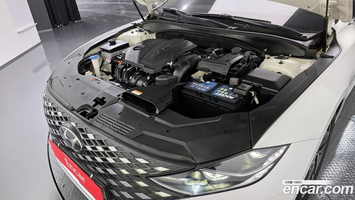 Hyundai Grandeur 2020