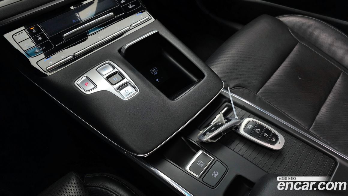 Hyundai Grandeur 2020