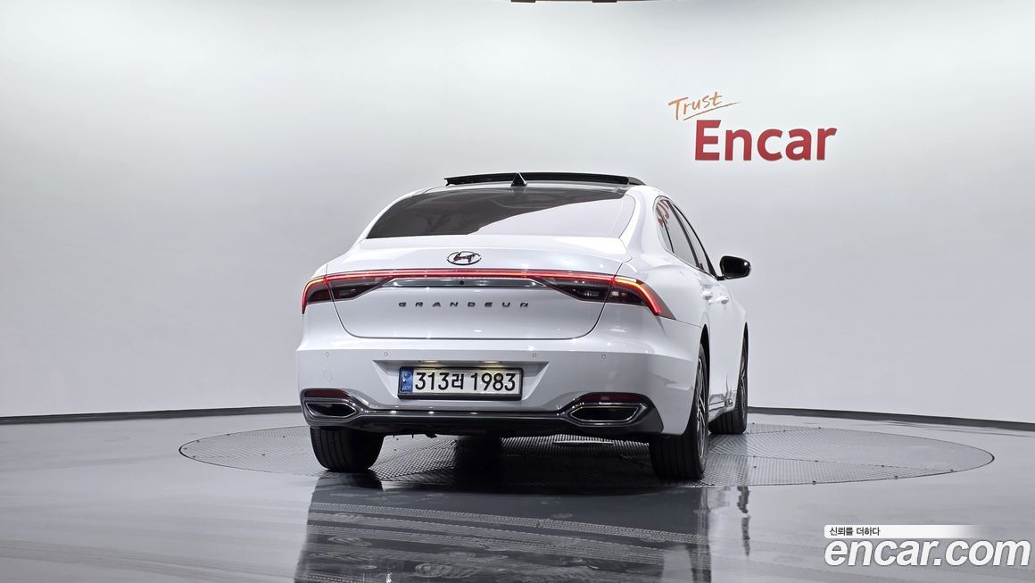 Hyundai Grandeur 2020