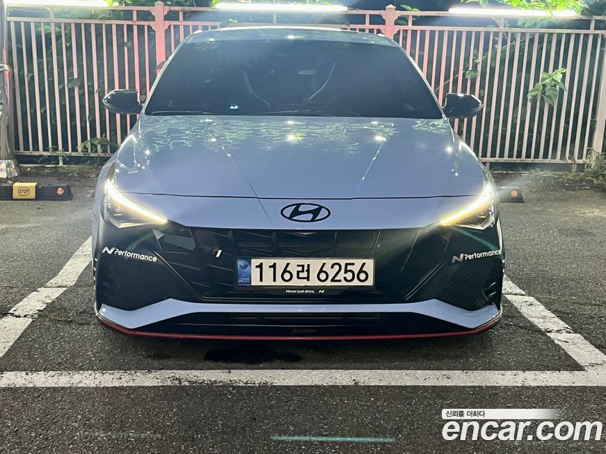 Hyundai AVANTE 2022