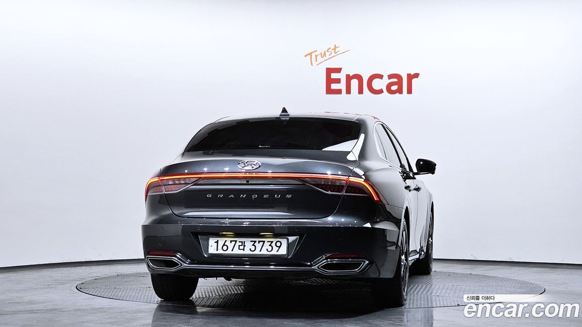 Hyundai Grandeur 2020