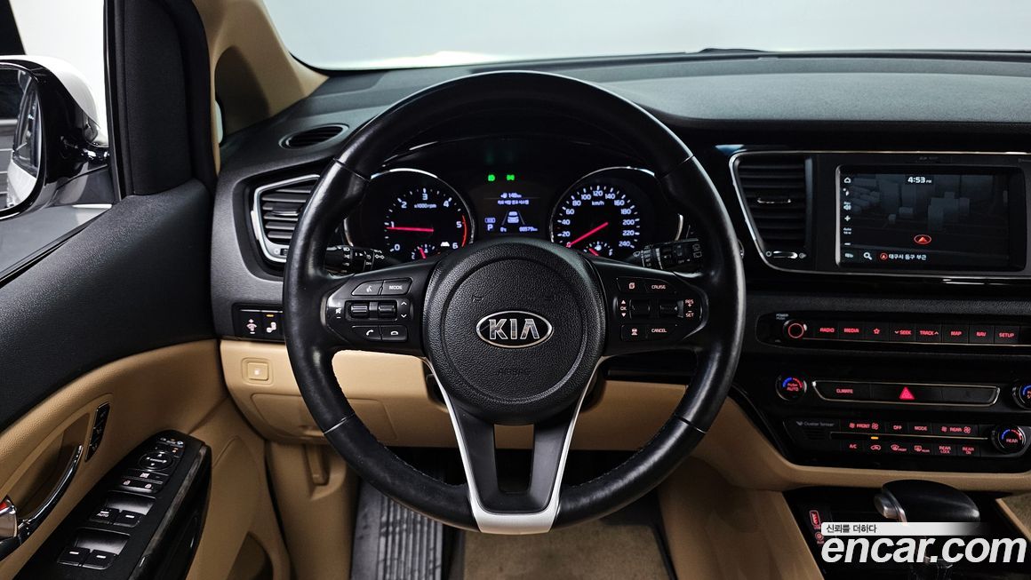 Kia Canival 2019