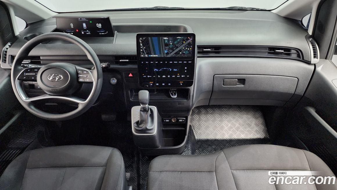 Hyundai Staria 2023