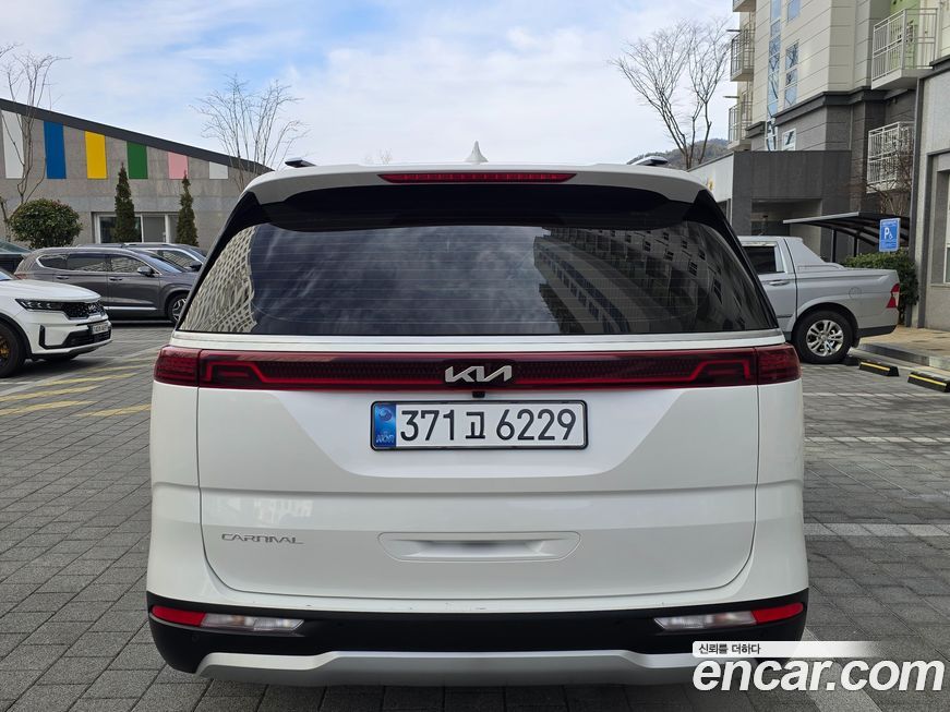 Kia Canival 2023