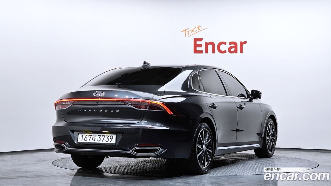 Hyundai Grandeur 2020