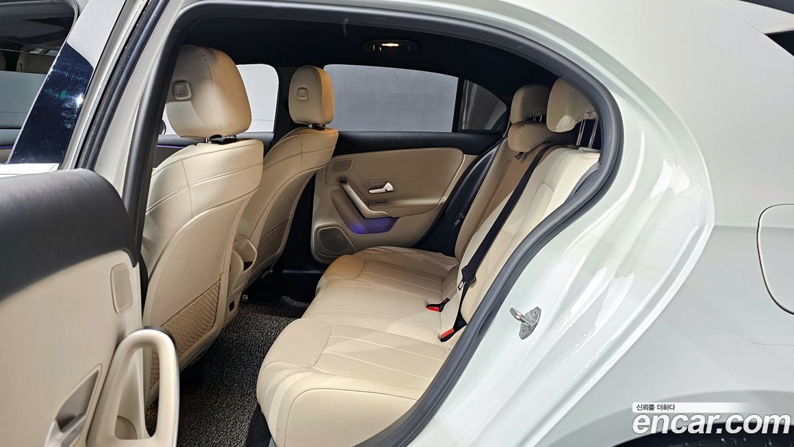 Mercedes-Benz A-Class 2021