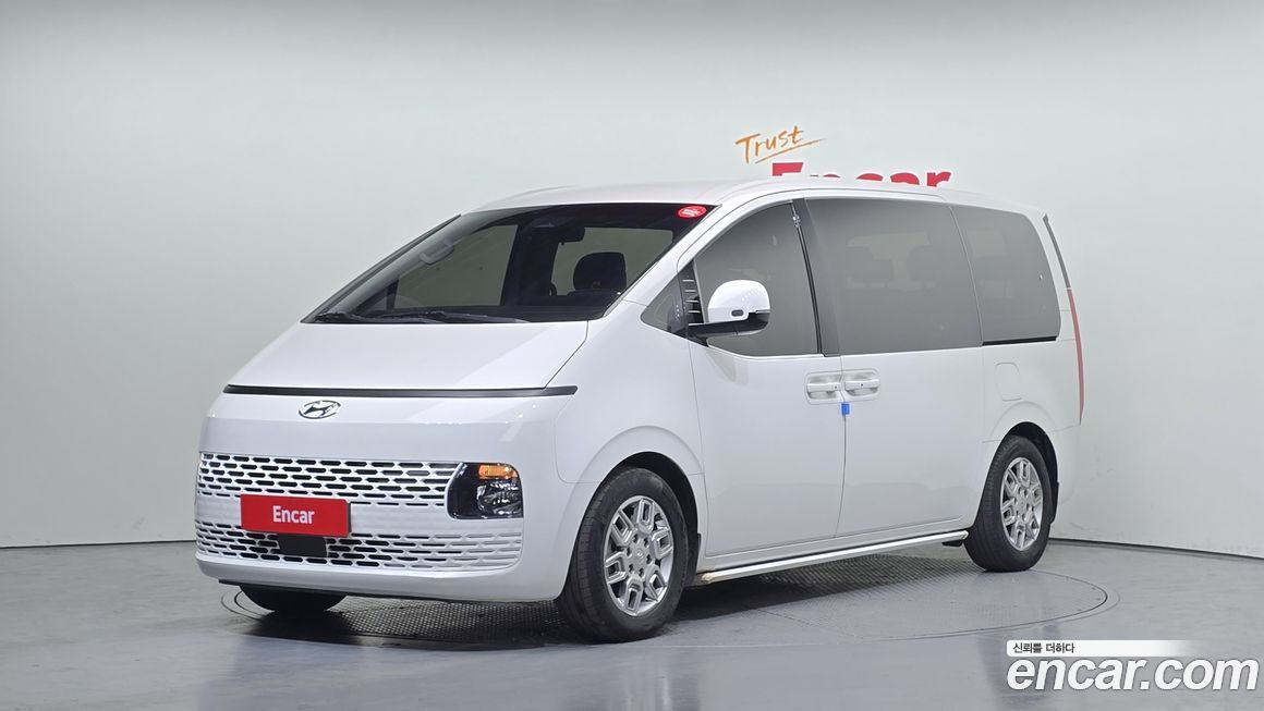 Hyundai Staria 2022