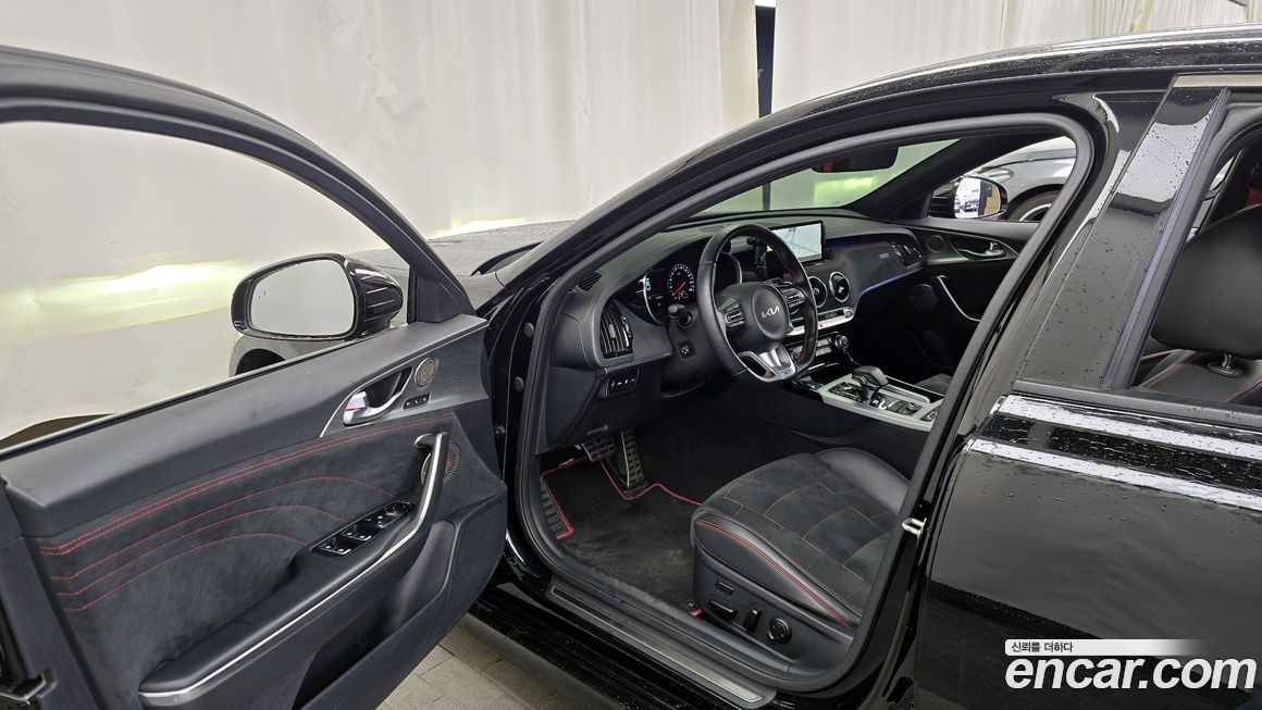 Kia Stinger 2023