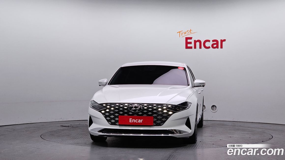 Hyundai Grandeur 2020