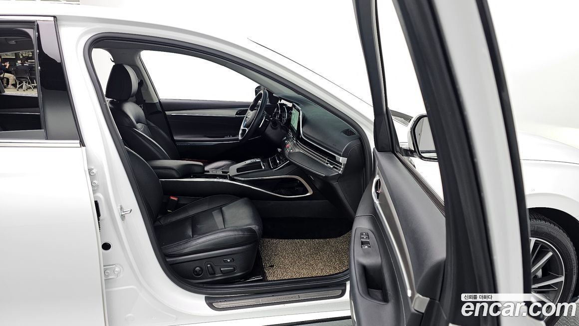 Hyundai Grandeur 2020