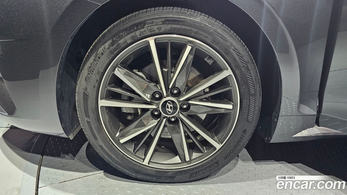 Hyundai Grandeur 2023