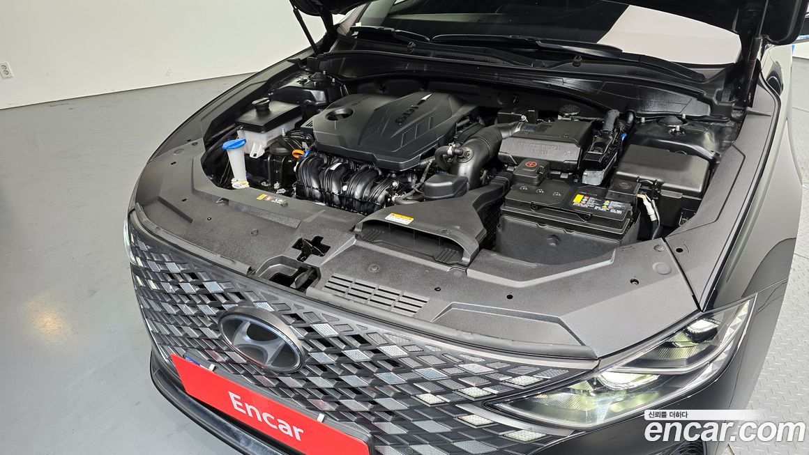 Hyundai Grandeur 2022