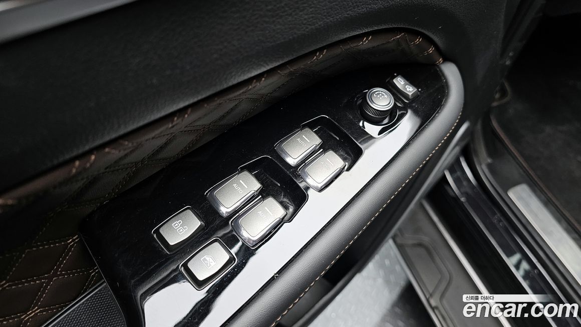 KG_Mobility_Ssangyong Rexton 2023