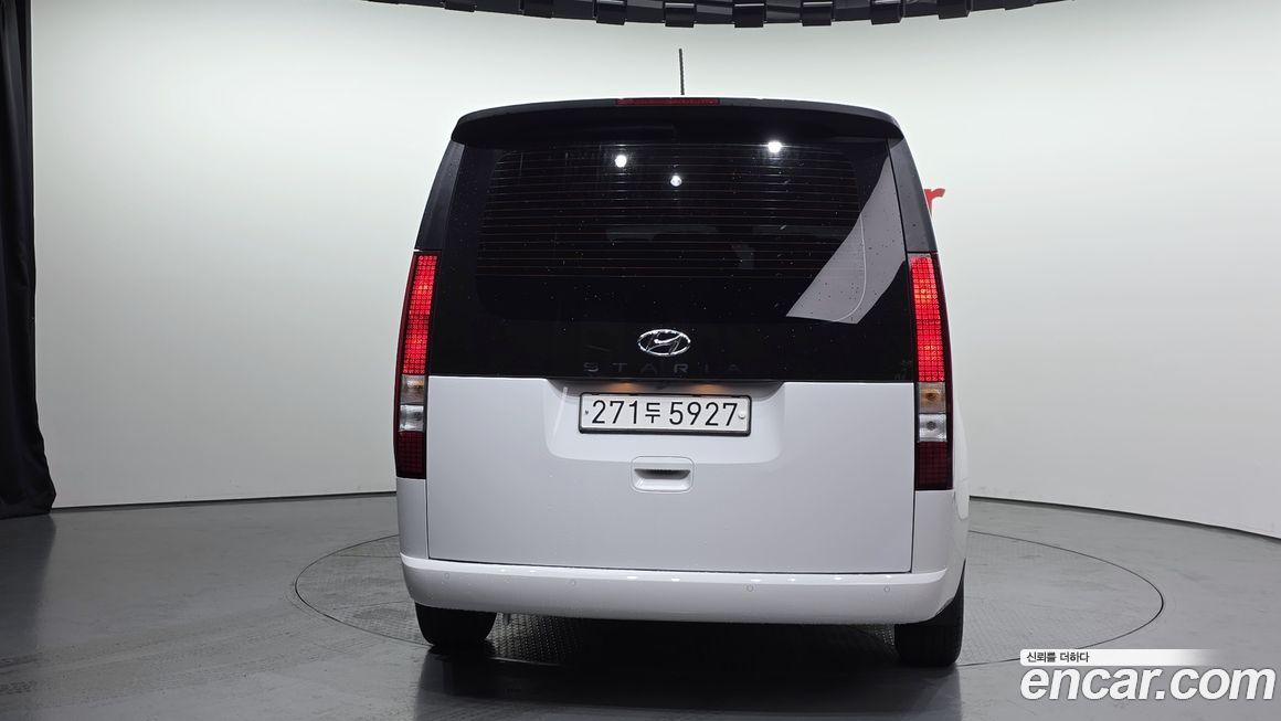 Hyundai Staria 2023
