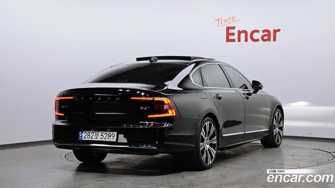 Volvo S90 2021