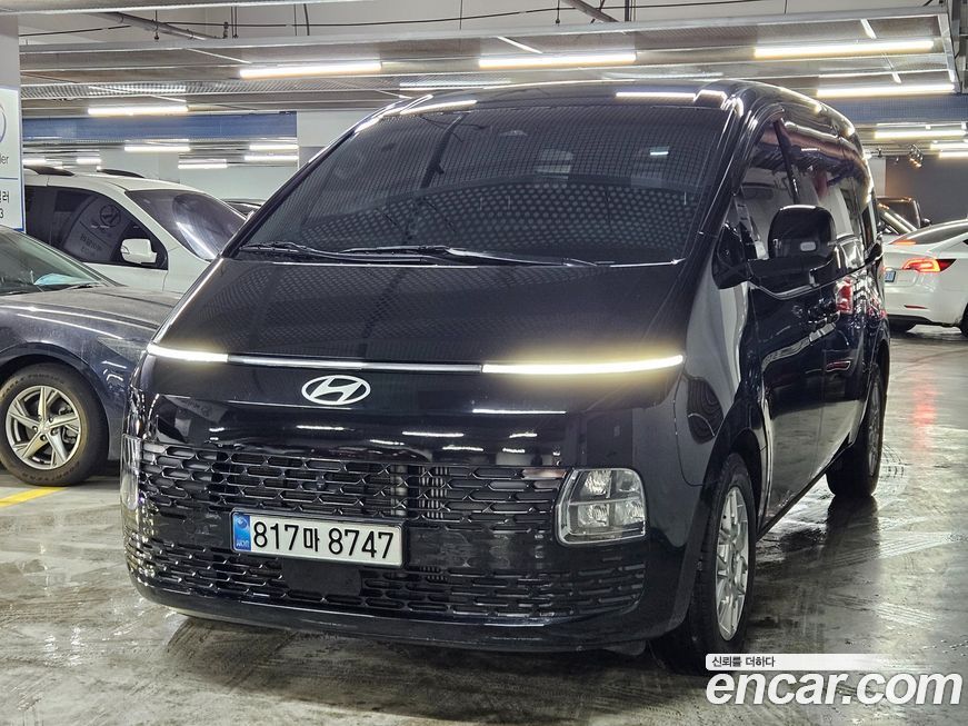 Hyundai Staria 2025