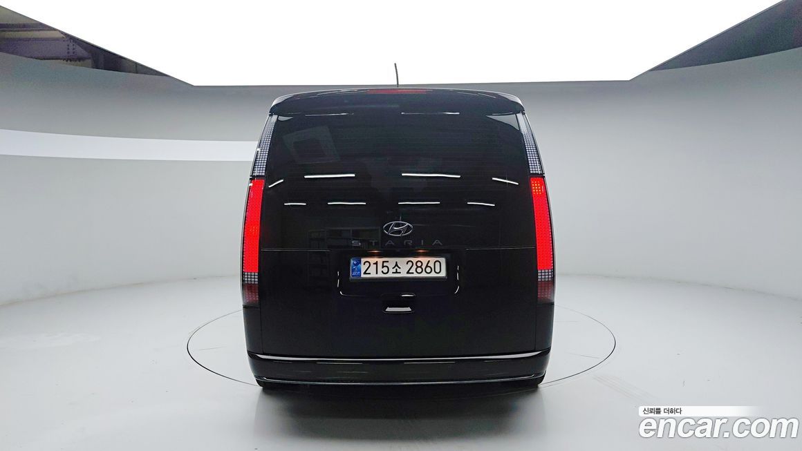 Hyundai Staria 2022