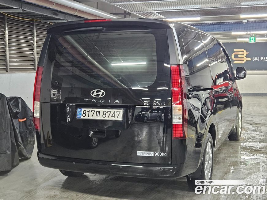 Hyundai Staria 2025