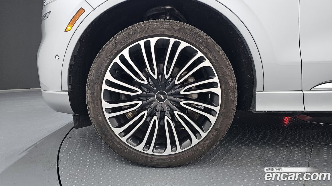 Lincoln Aviator 2021