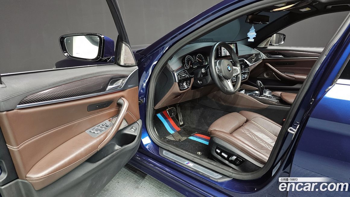 BMW 5-Series 2019