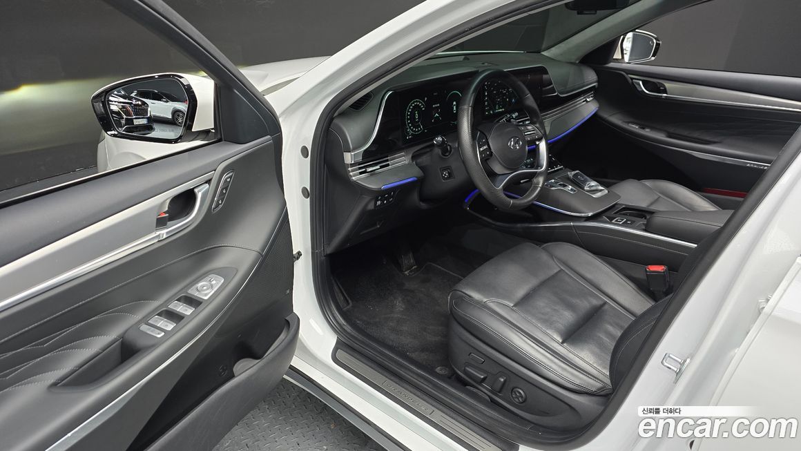 Hyundai Grandeur 2021