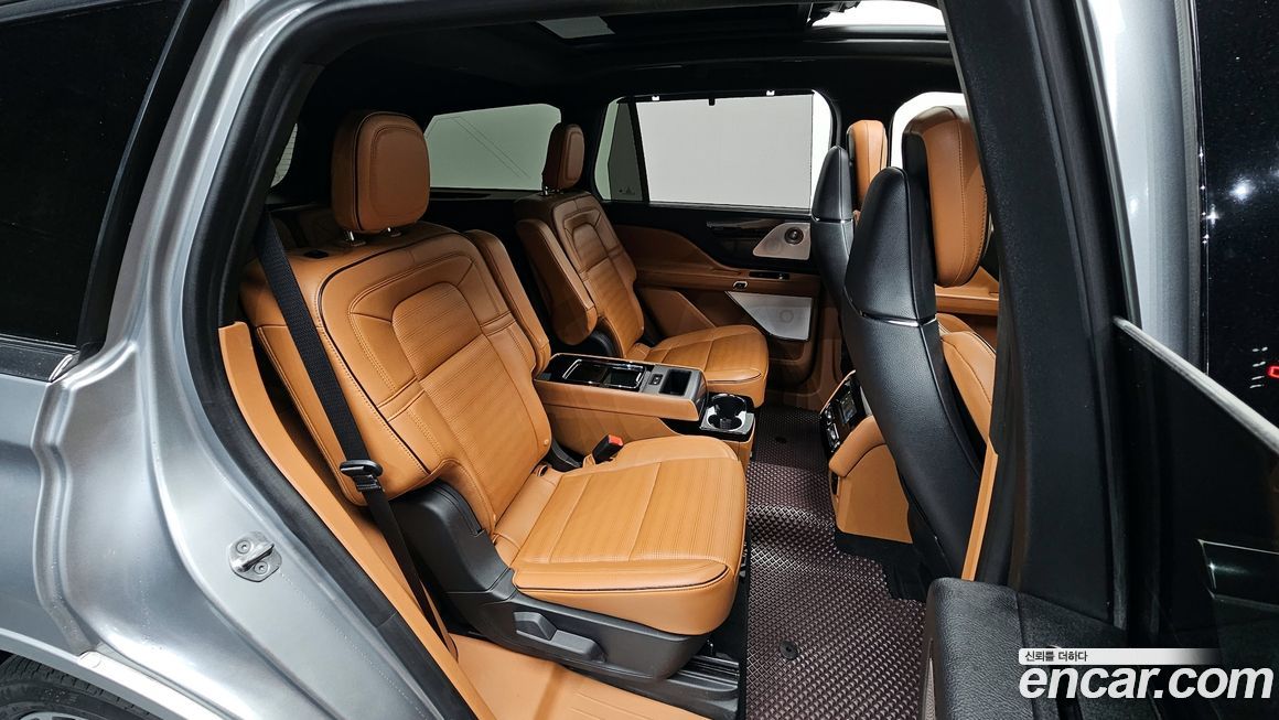 Lincoln Aviator 2021