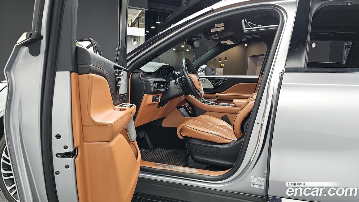 Lincoln Aviator 2021