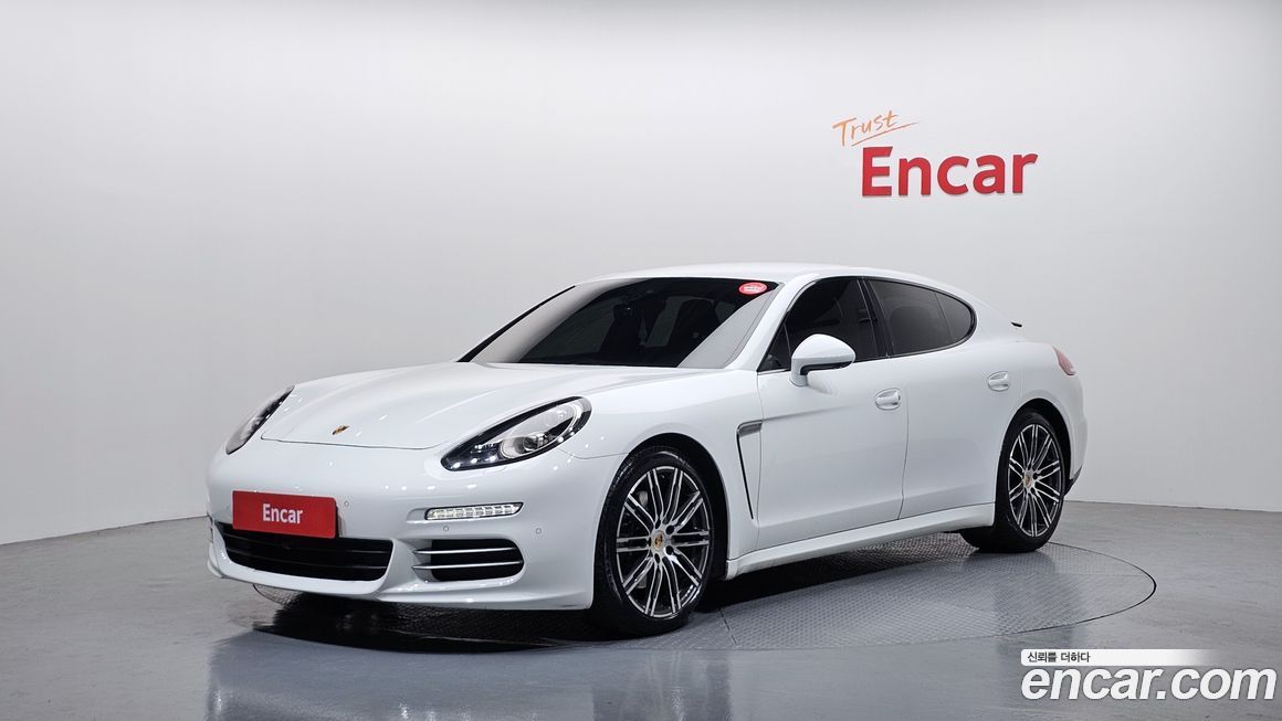Porsche Panamera 2016