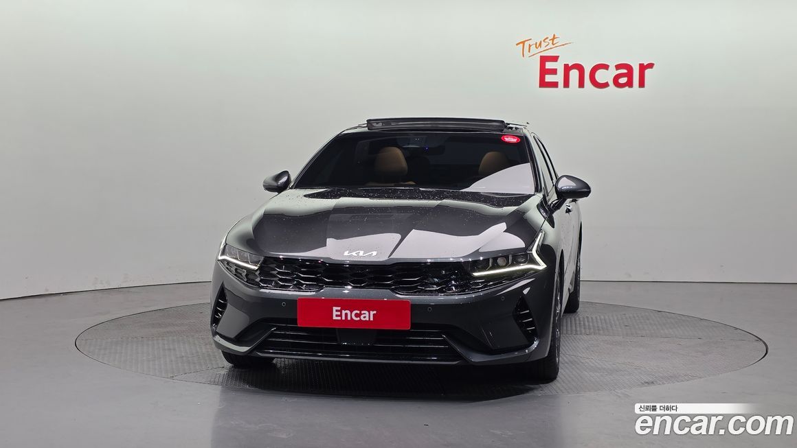 Kia K5 2023
