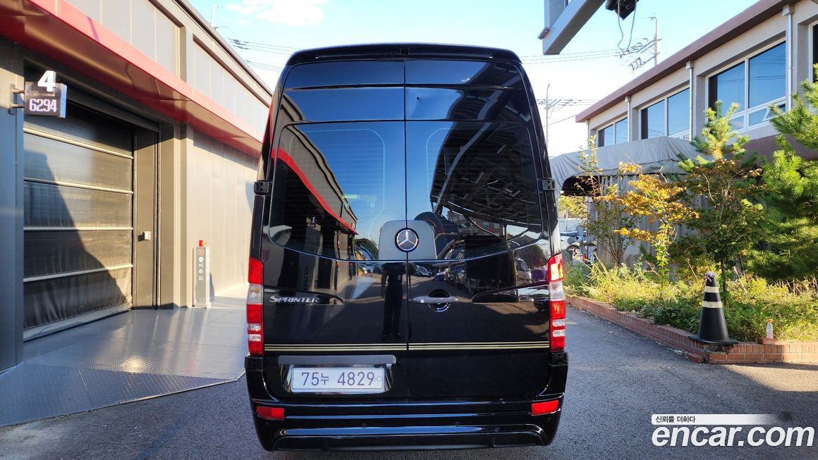 Mercedes-Benz Sprinter 2013