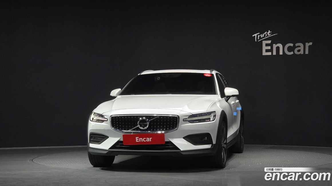 Volvo V60 2021