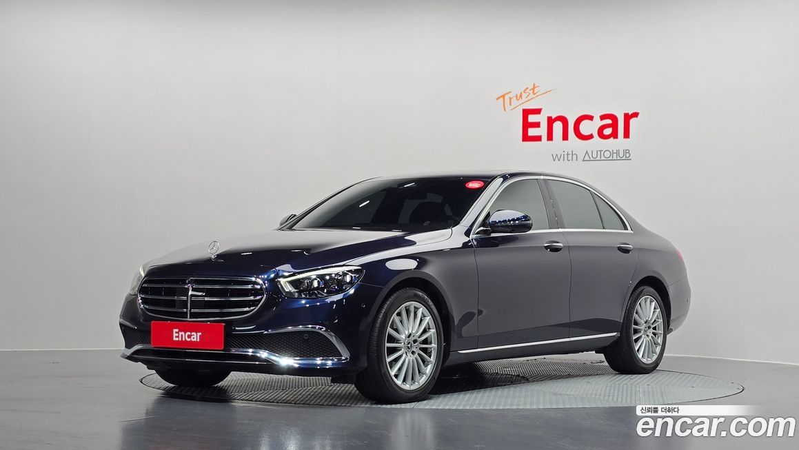 Mercedes-Benz E-Class 2022