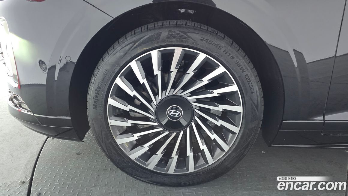 Hyundai Grandeur 2023