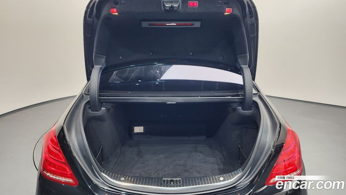 Mercedes-Benz S-Class 2016