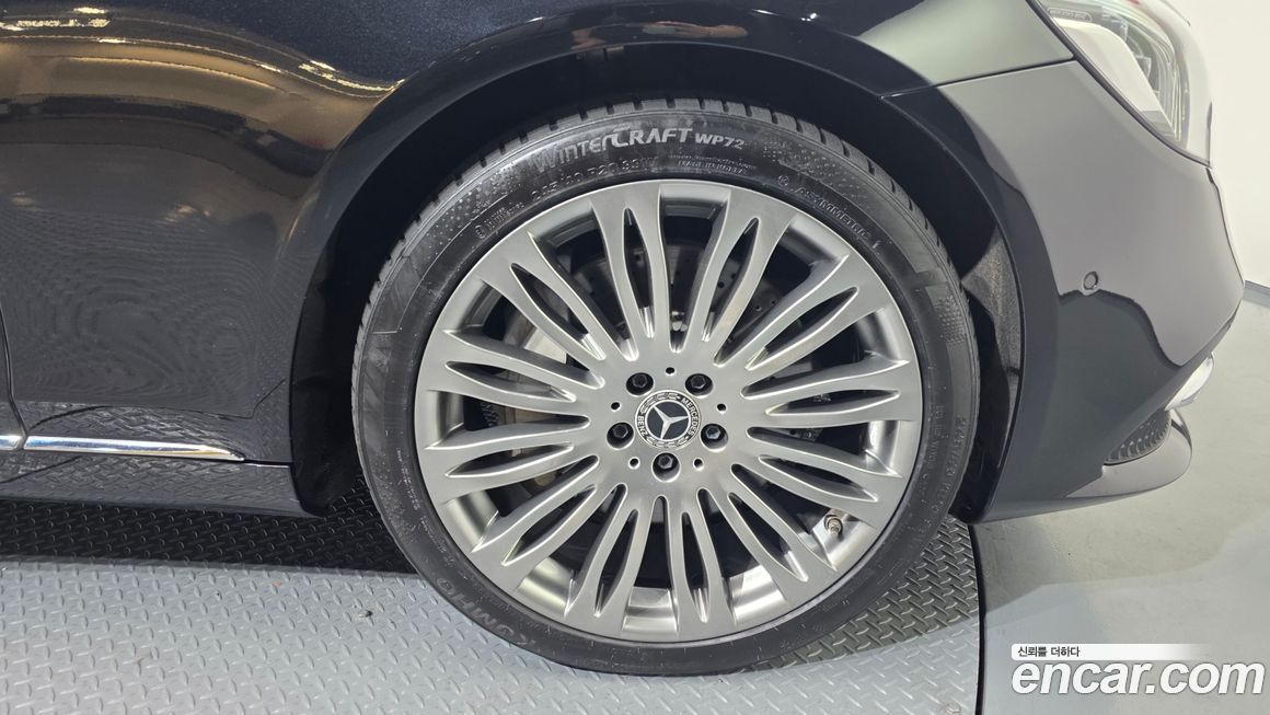 Mercedes-Benz S-Class 2018