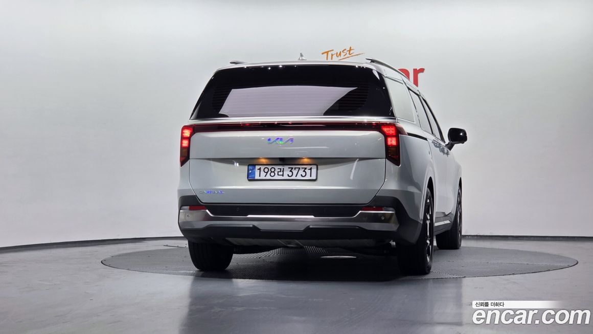 Kia Canival 2025