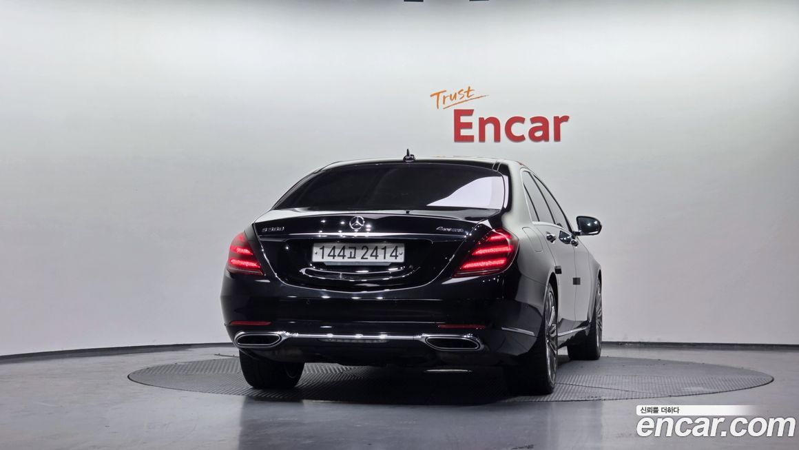 Mercedes-Benz S-Class 2018