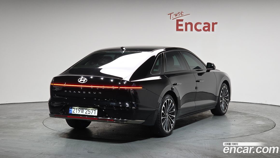 Hyundai Grandeur 2024