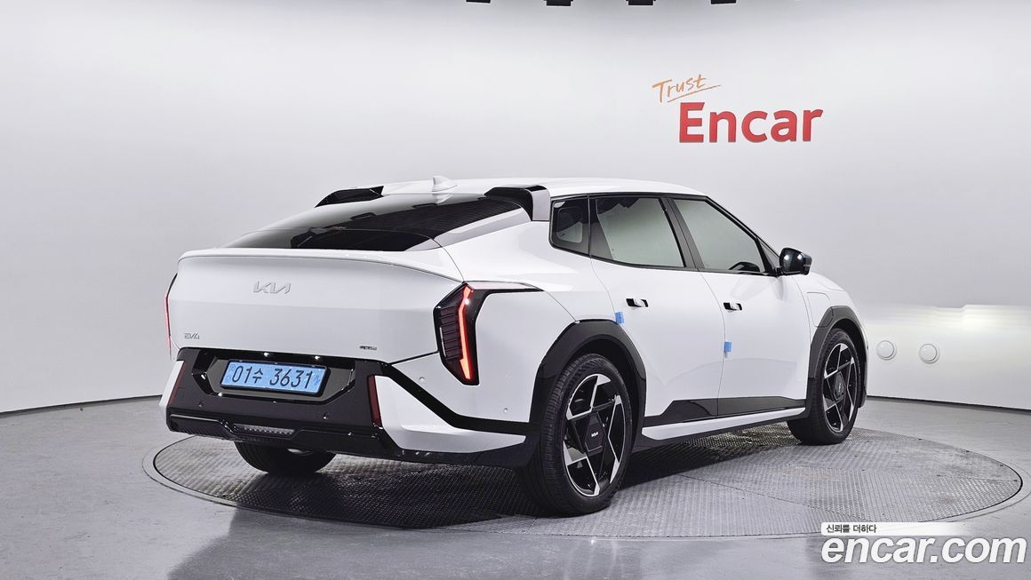 Kia EV4 2026